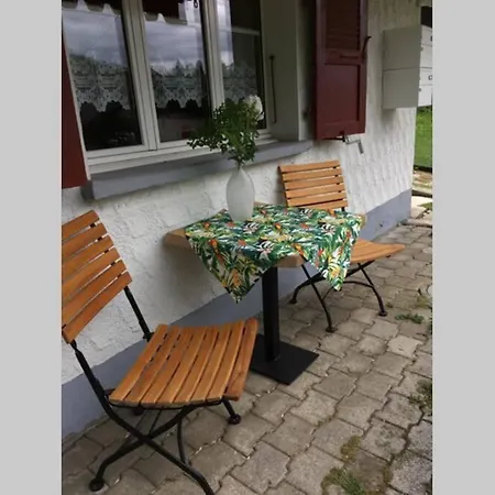 Naehe Zum Hub - Herzlich, Weltoffen *
